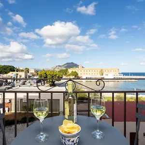 Appartamento Erasmo Luxury Vista Mare, Palermo